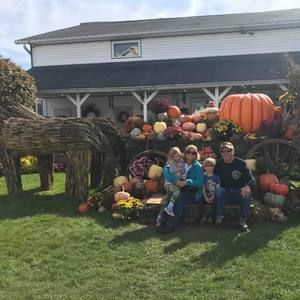 Meet your Posher, Gayle